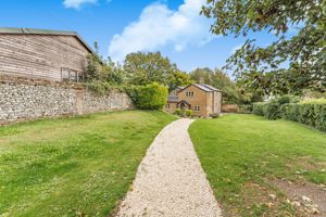 Photo 21- click for photo gallery